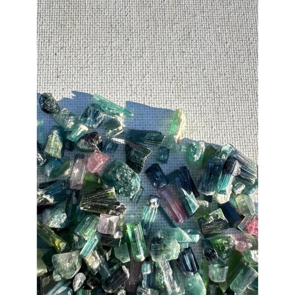 Tourmaline Crystals in Jar - 72 grams / 360 carats - Picture 4 of 10